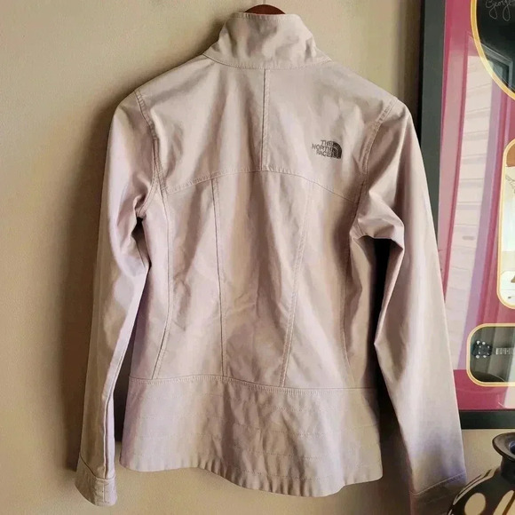 Beautiful! The North Face Soft Purple Color Women's Jacket Size S/P Full Zip - Picture 2 of 12